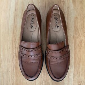 Life Stride Women's Tan Loafers